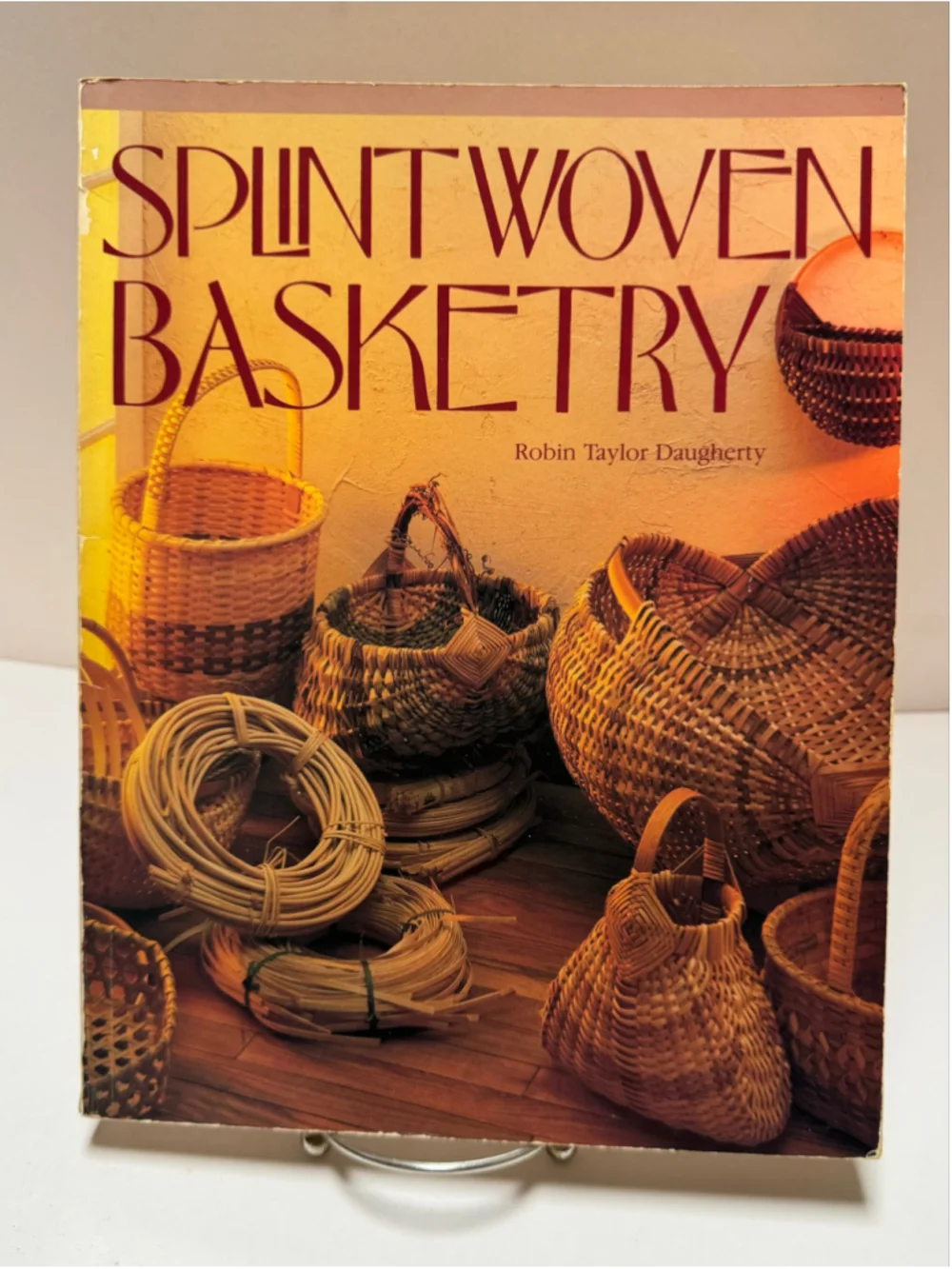 Interweave Press Splint Woven Basketry Paperback Book 1986